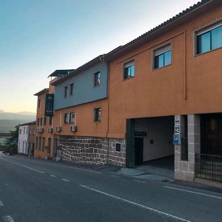 维拉·雷阿尔 Residencial Montanhes酒店 外观 照片